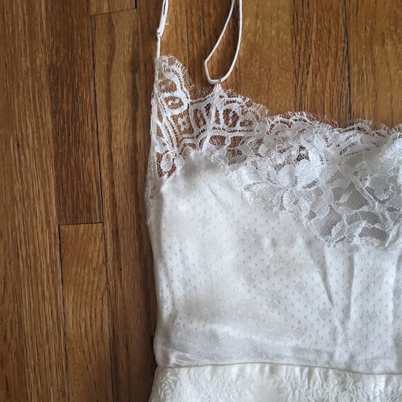 Givenchy Lace Embellished top - Picture 7 of 16